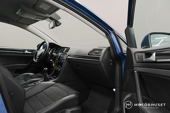 Volkswagen Golf VII 9 of 19