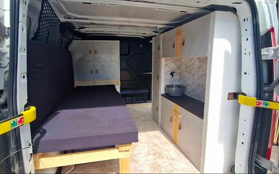 Ford Transit Custom 6 of 7