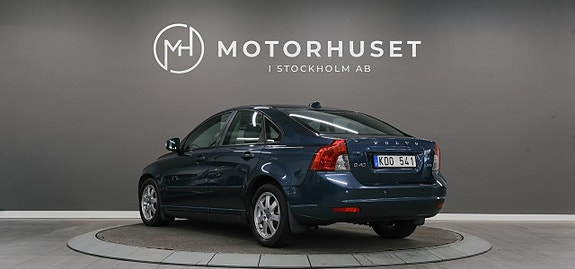 Volvo S40 4 of 5