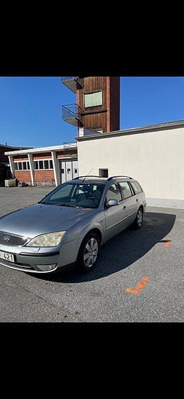 Ford Mondeo 6 of 19