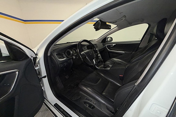 Volvo S60 12 of 22