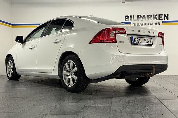 Volvo S60 10 of 22