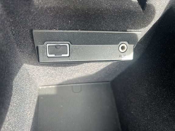 Volvo V70 16 of 22