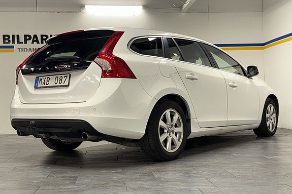 Volvo V60 6 of 23