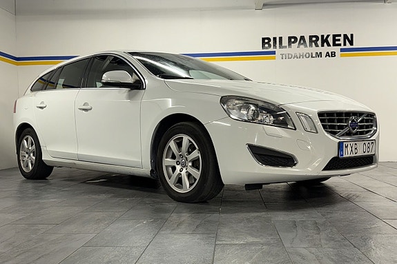 Volvo V60 4 of 5