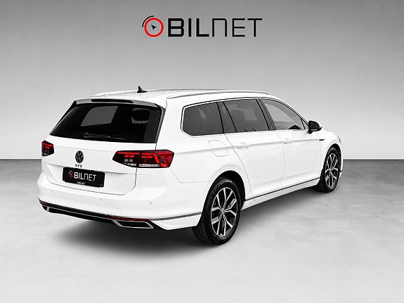 Volkswagen Passat 6 of 19