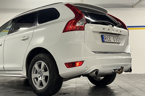 Volvo XC60 11 of 21