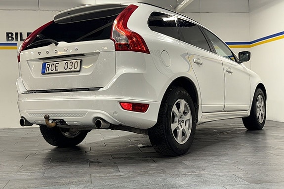 Volvo XC60 7 of 21