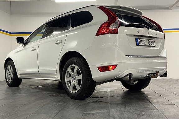 Volvo XC60 10 of 21