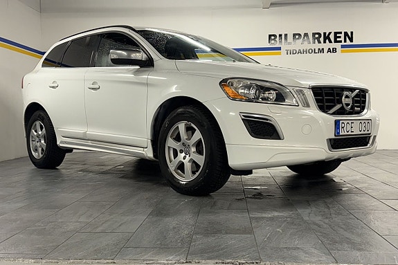 Volvo XC60 4 of 5