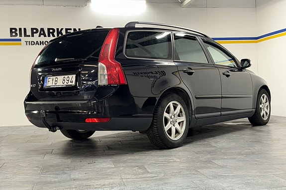 Volvo V50 5 of 5