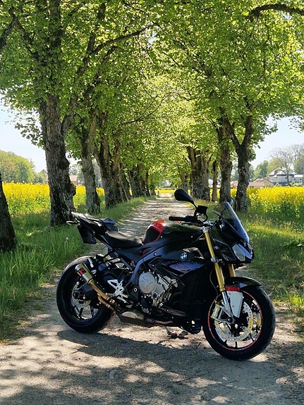 BMW S 1000 R 2 of 4