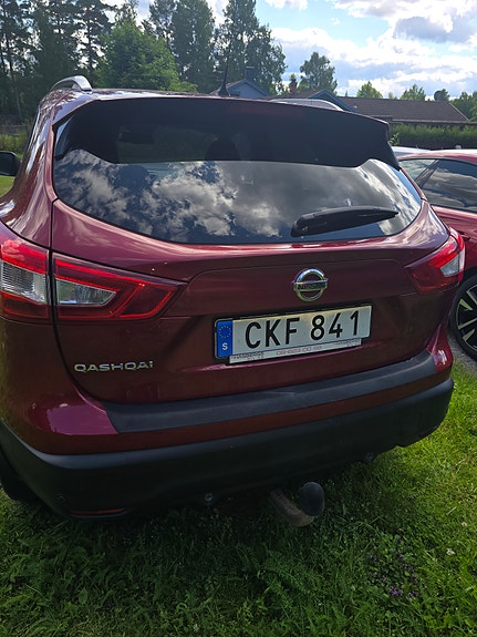 Nissan Qashqai 2 of 5
