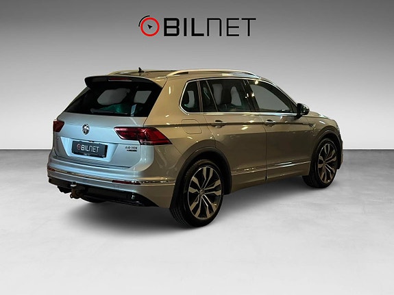 Volkswagen Tiguan 2 of 18