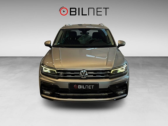 Volkswagen Tiguan 5 of 18