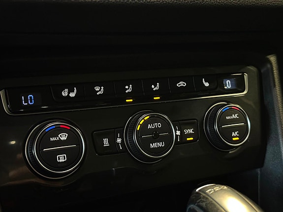 Volkswagen Tiguan 13 of 18