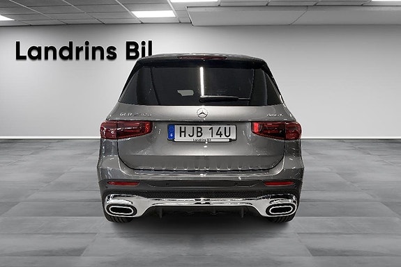 Mercedes-Benz GLB220 d 5 of 5