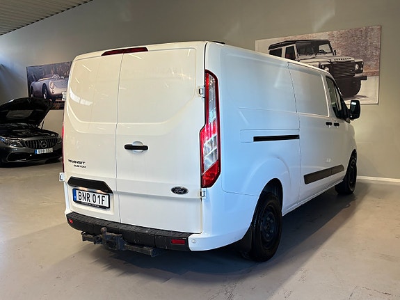 Ford Transit Custom 18 of 18