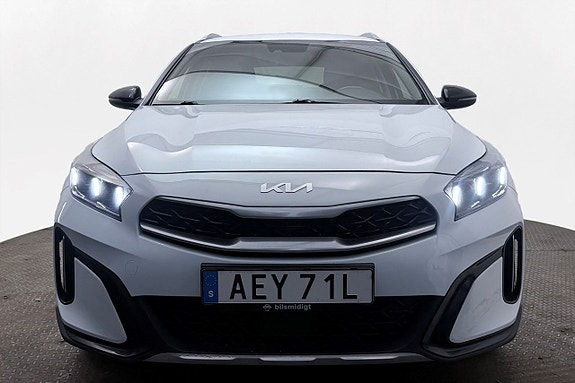 Kia XCeed 3 of 5