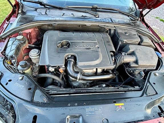 Volvo V70 8 of 8