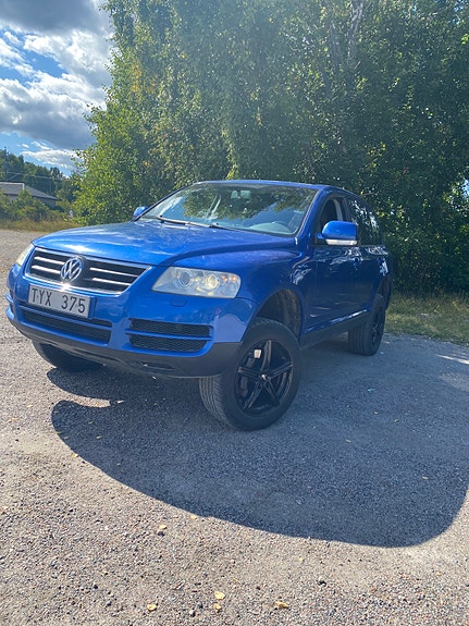 Volkswagen Touareg 3 of 16
