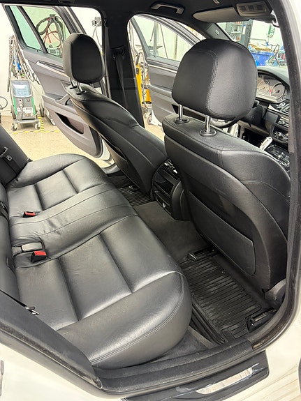 BMW 520d 13 of 15