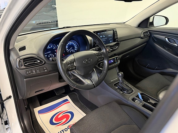 Hyundai i30 7 of 22