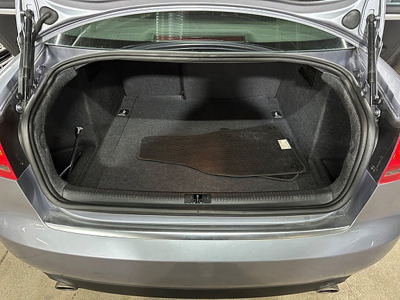 Audi A4 23 of 30