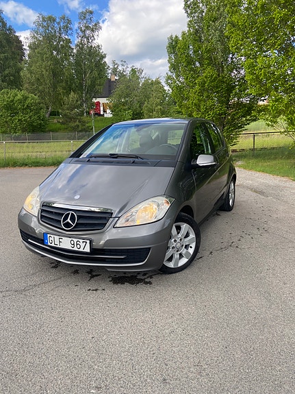Mercedes-Benz A150 3 of 5