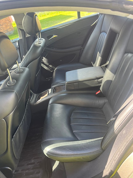 Mercedes-Benz CLS350 11 of 11