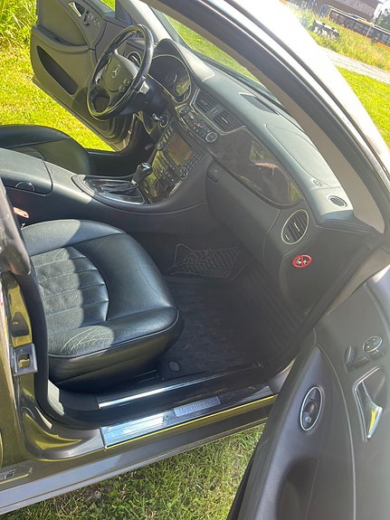 Mercedes-Benz CLS350 10 of 11