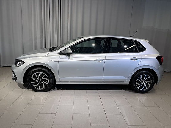 Volkswagen Polo 3 of 5