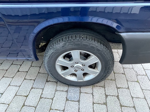 Volkswagen Transporter Multivan Caravelle 6 of 25