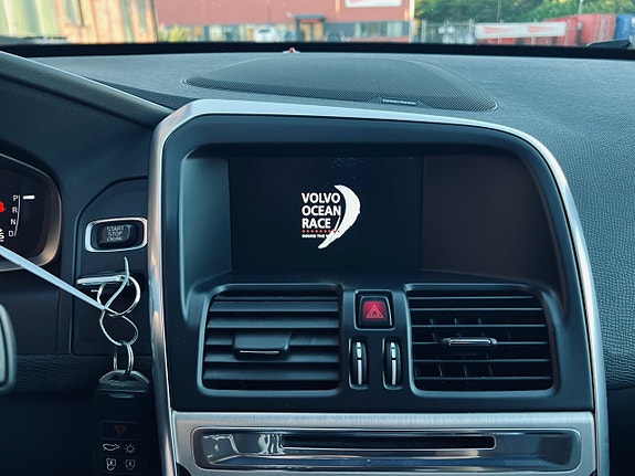 Volvo XC60 18 of 23