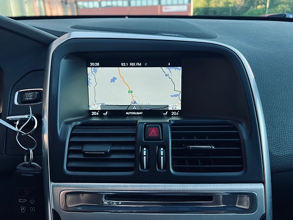 Volvo XC60 19 of 23