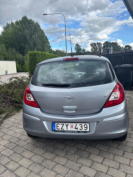 Opel Corsa 4 of 5