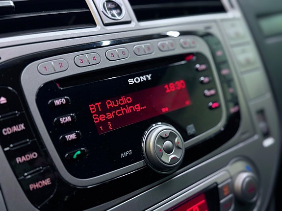 Ford Kuga 18 of 24