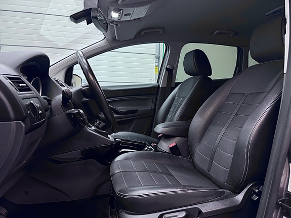 Ford Kuga 11 of 24