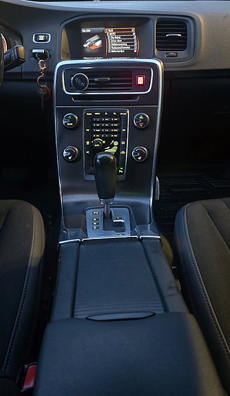 Volvo S60 19 of 27