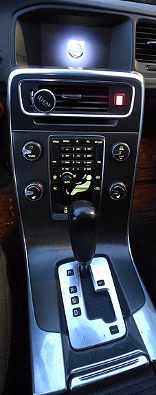 Volvo S60 8 of 27