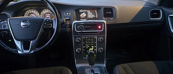 Volvo S60 18 of 27