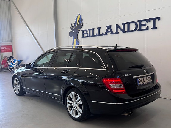 Mercedes-Benz C220 5 of 5