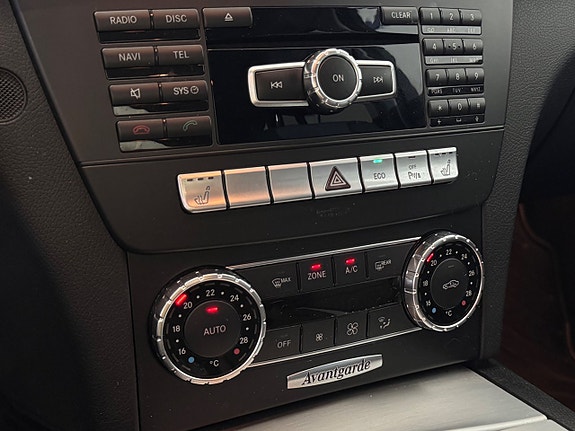 Mercedes-Benz C220 22 of 26