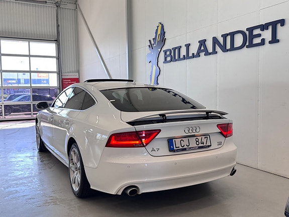 Audi A7 5 of 30