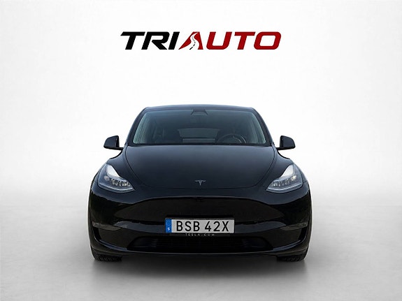 Tesla Model Y 2 of 5