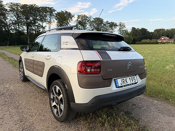 Citroen C4 Cactus 7 of 12