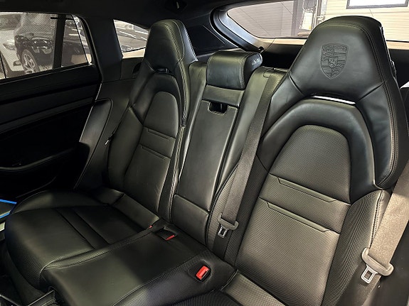 Porsche Panamera 4 26 of 29