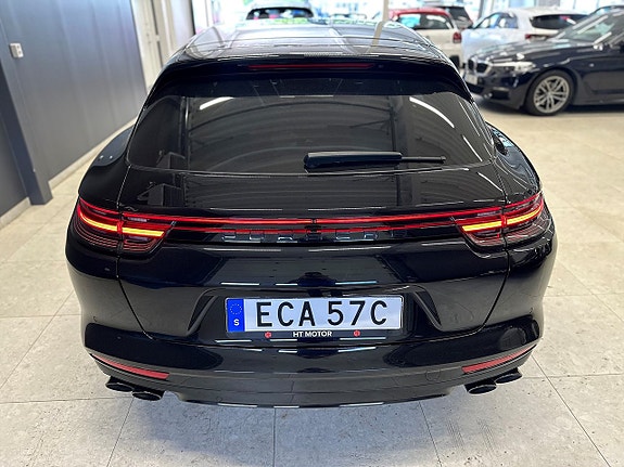Porsche Panamera 4 6 of 29