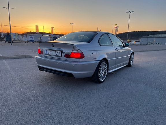 BMW 320Ci 3 of 5