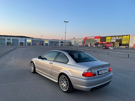 BMW 320Ci 4 of 5